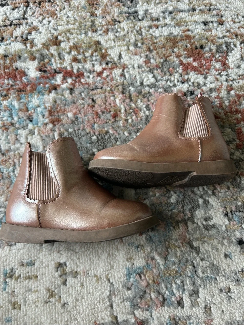 Old Navy Brown Girls Chelsea Boots with Scalloped Trim